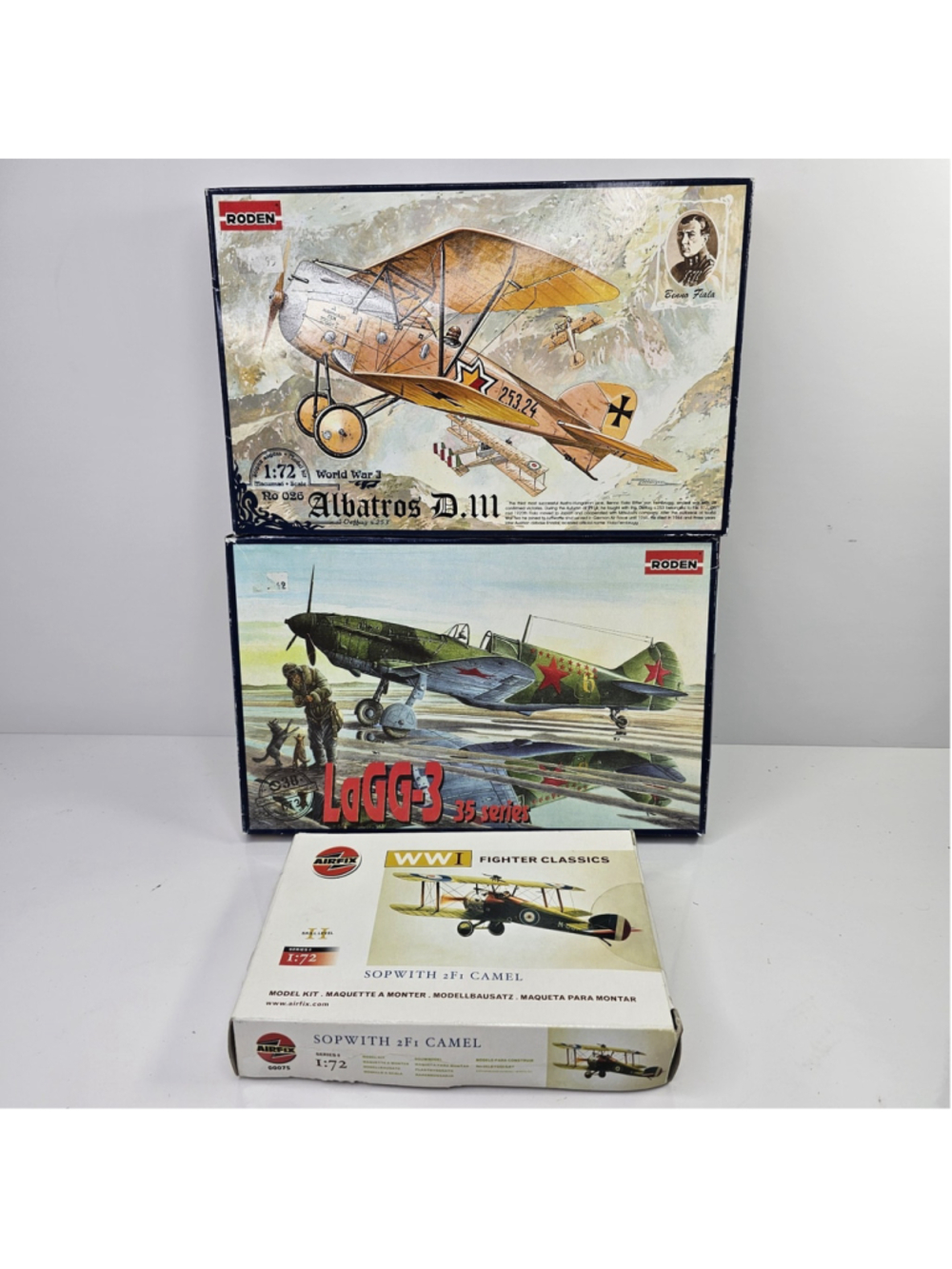 3 Model Aircraft Kits 1:72 Roden Albatros D.III LaGG-3 Airfix Sopwith Camel